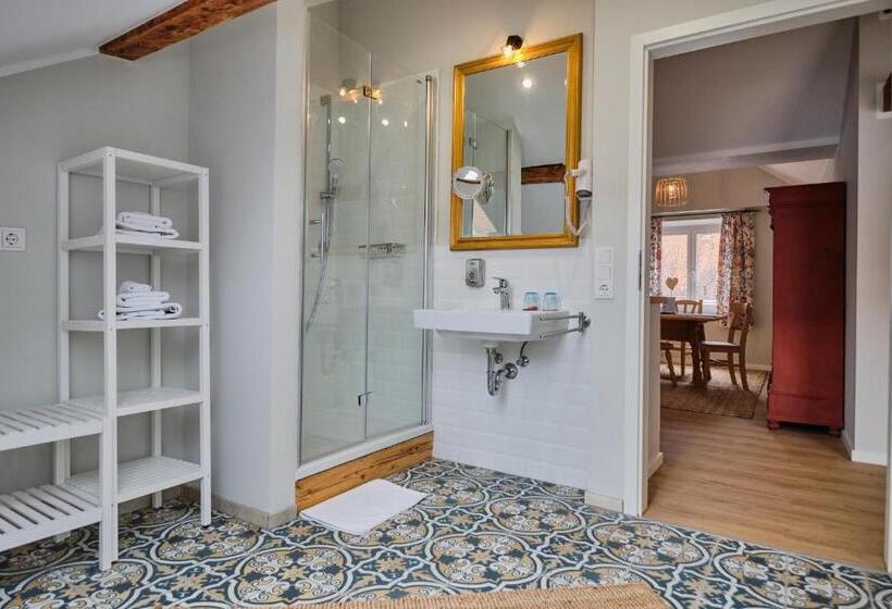 Студио Стандарт Вид на Сад, Boutique Hotel Am Ledererturm