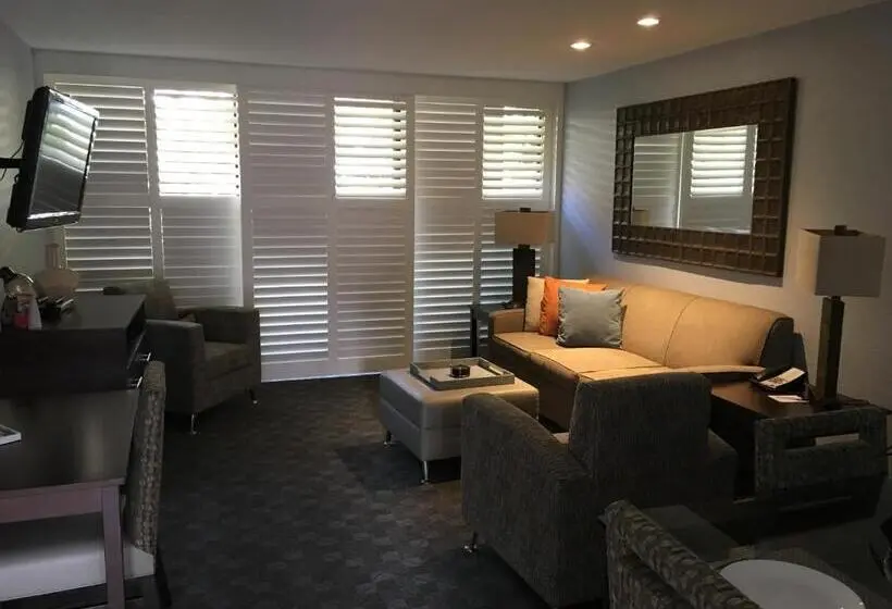 آپارتمان 2 خوابه, Getaways At Palm Springs Tennis Club