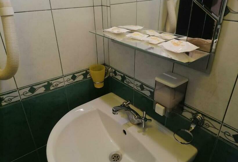 غرفة إقتصادية, Argo Premium