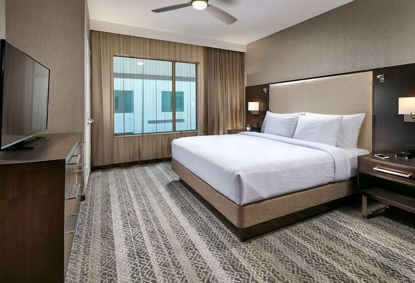 带双人床的标准工作室, Homewood Suites By Hilton San Diego Downtown/bayside