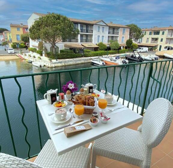 חדר סופריור עם נוף, Le Suffren Hôtel