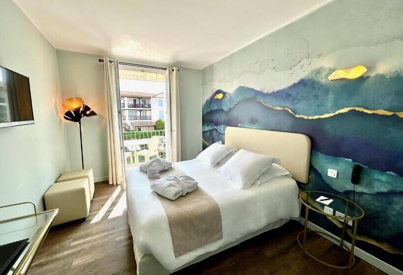 חדר סופריור עם נוף, Le Suffren Hôtel