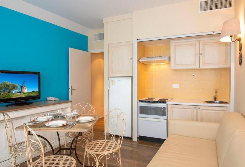 סוויטת פרסטיג' עם נופים, Le Suffren Hôtel