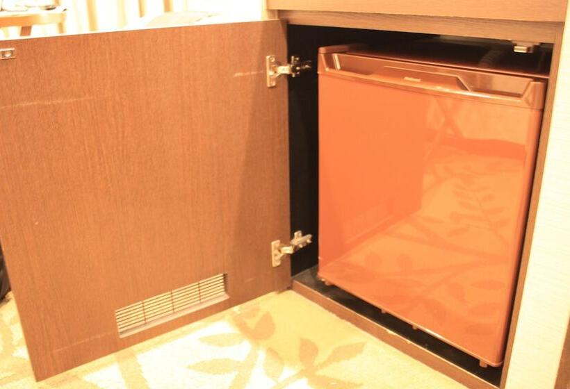 标准间, Metropolitan Sendai