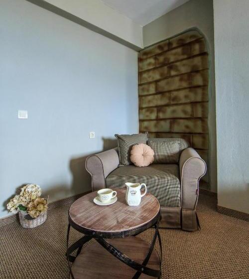 Номер Deluxe, Valentina Castle