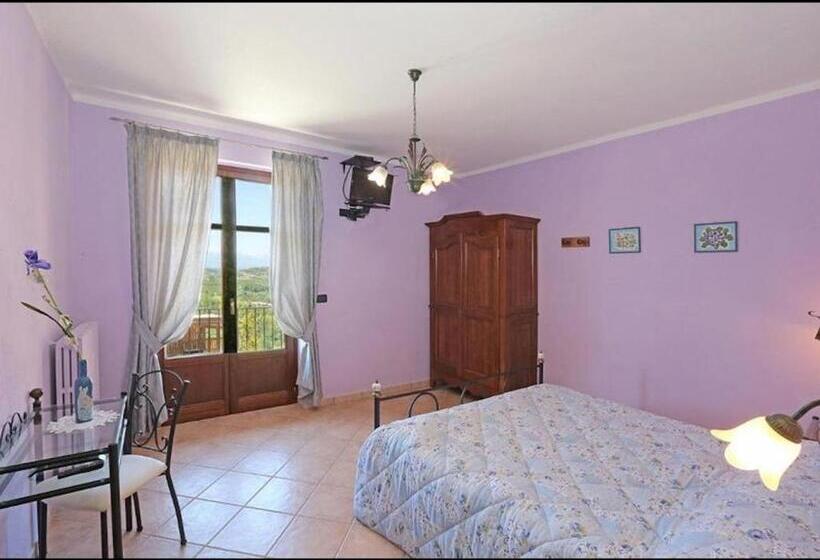 חדר סטנדרט לארבעה, Agriturismo Al Brich Quadriple Room With Breakfast