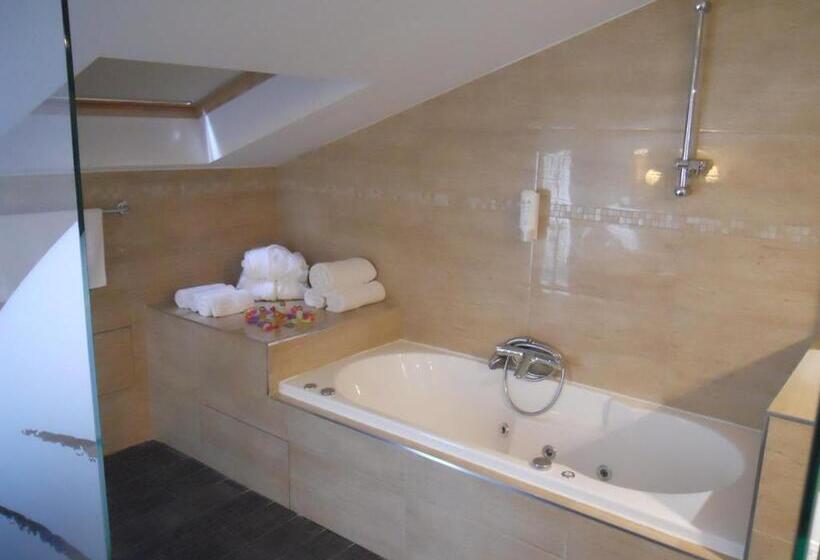 デラックススイート, Apparthotel Belle Vue