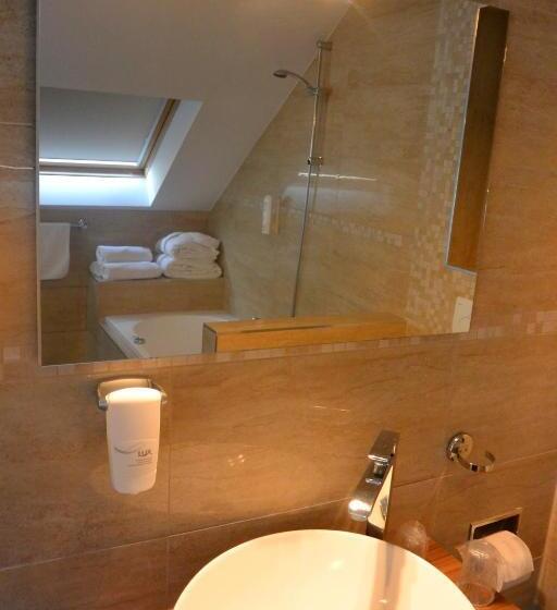 デラックススイート, Apparthotel Belle Vue