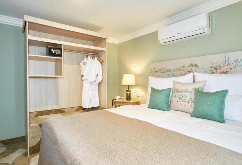 סוויטה משפחתית, Crocus Gere Bor Hotel Resort & Wine Spa