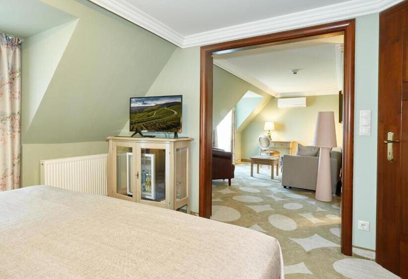 Family Suite, Crocus Gere Bor Hotel Resort & Wine Spa