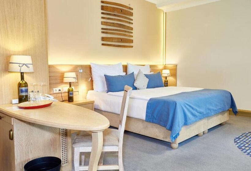 חדר סטנדרט עם מרפסת, Crocus Gere Bor Hotel Resort & Wine Spa