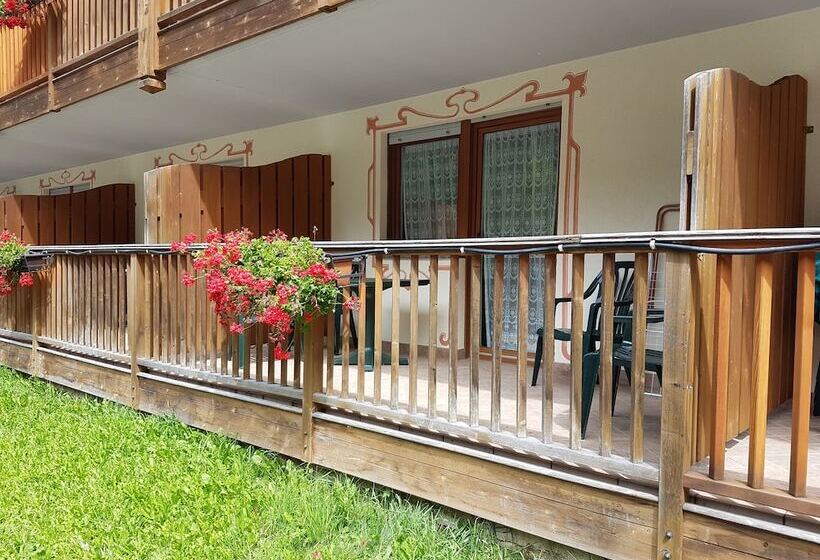 マウンテンビューのワンルーム, Aparthotel Princess