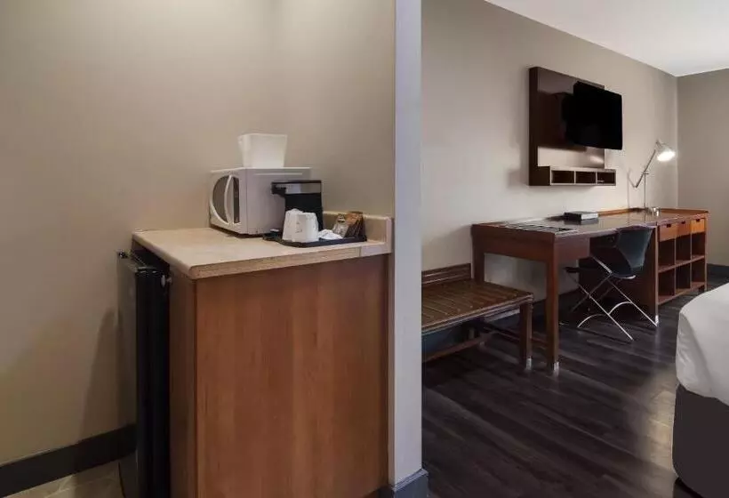 اتاق استاندارد, Canadas Best Value Inn & Suites Kamloops
