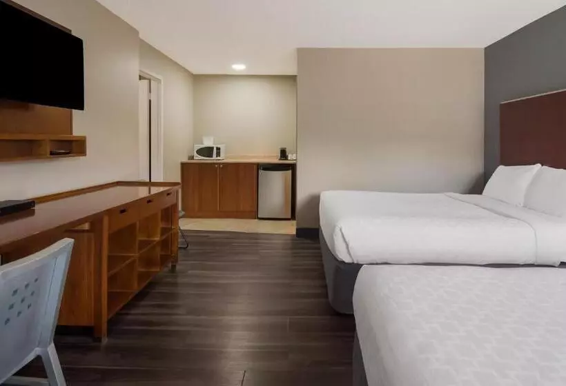 اتاق خانوادگی با چشمانداز کوه, Canadas Best Value Inn & Suites Kamloops