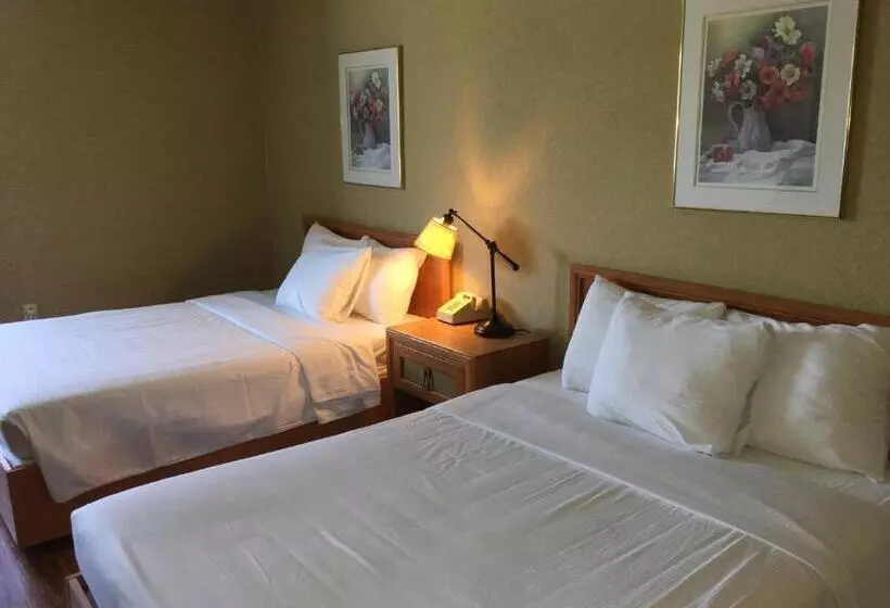 ２ダブルベッドのスタンダードルーム, Annapolis Royal Inn