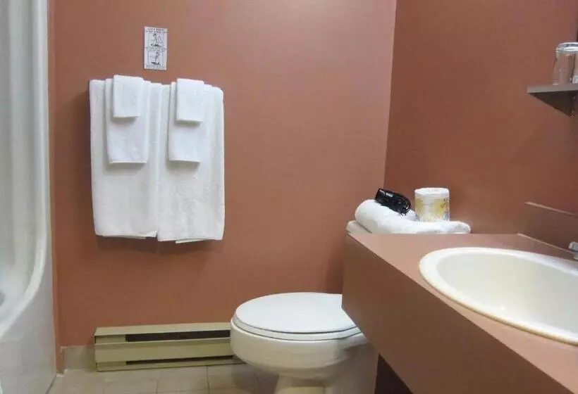 ２ダブルベッドのスタンダードルーム, Annapolis Royal Inn
