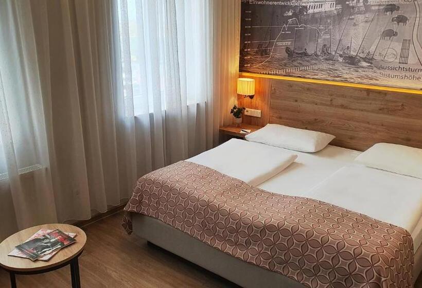 스탠다드 룸, Atlas Halle