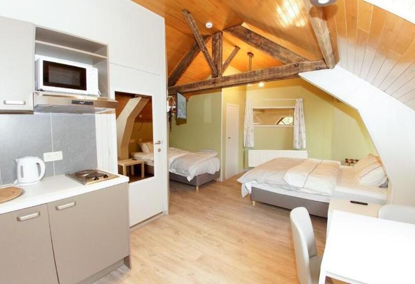 اتاق راحتی سه تخته, B&b Ter Gracht