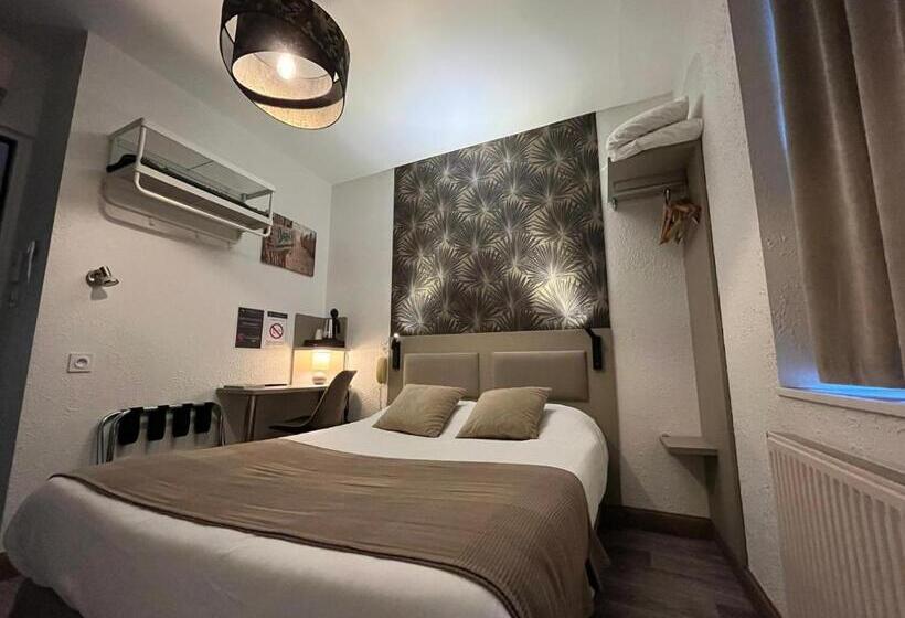 Номер Стандарт Индивидуальный, Cit Hotel Le Cheval Blanc Cognac Centre