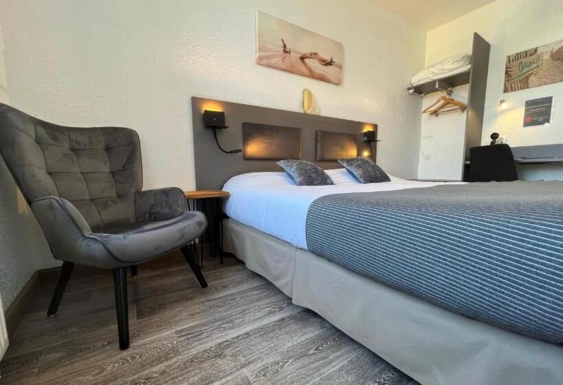 Номер Superior, Cit Hotel Le Cheval Blanc Cognac Centre