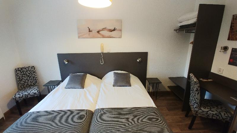 Номер Стандарт, Cit Hotel Le Cheval Blanc Cognac Centre
