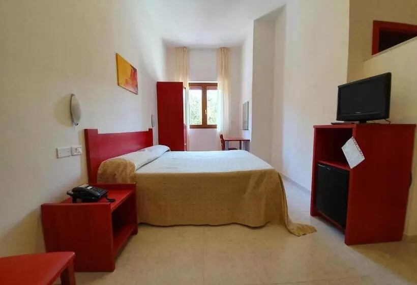 Standard-huone, Delle More