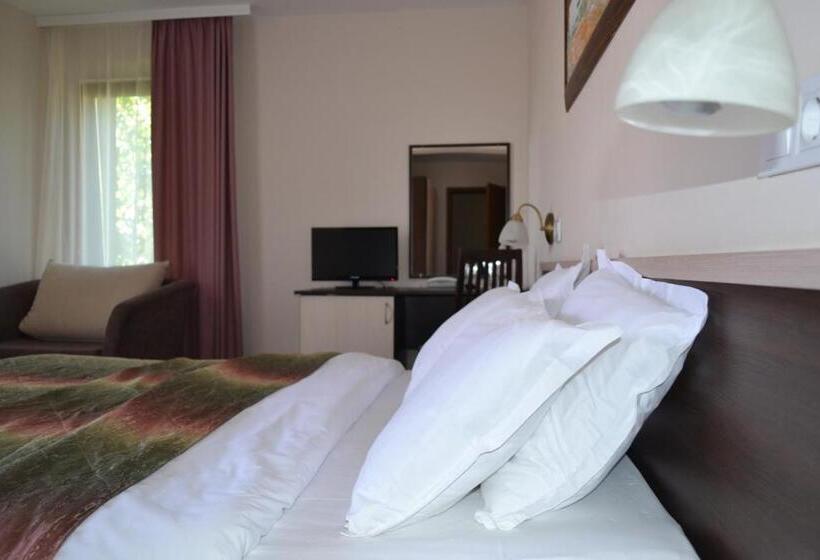 Номер Стандарт с Балконом, Diamanti