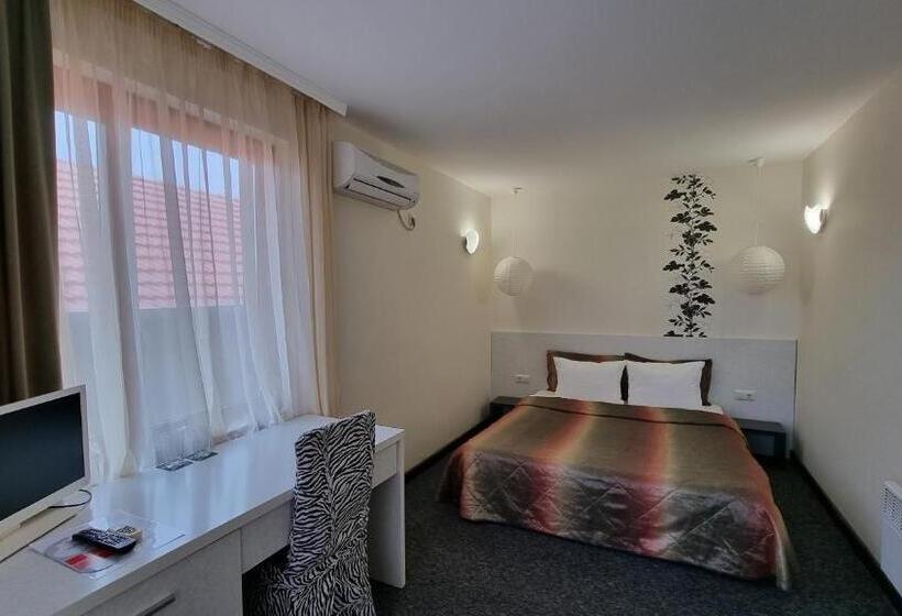 Номер Стандарт с Балконом, Diamanti