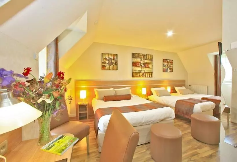 ファミリールーム, Hostellerie Du Causse