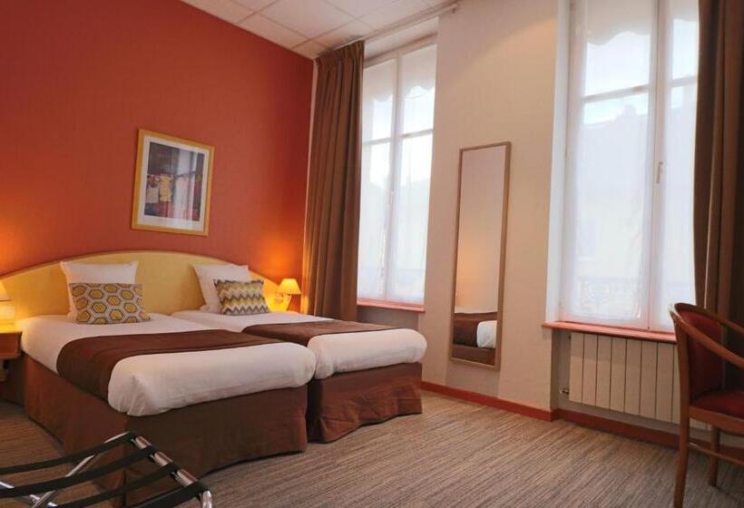 Номер Стандарт, Logis Hôtel Des Oliviers