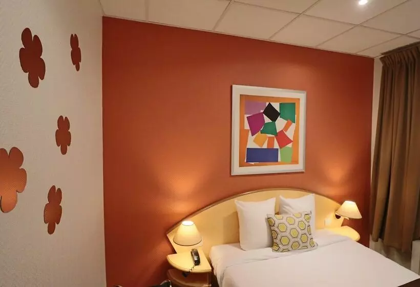 スタンダードシングルルーム, Logis Hôtel Des Oliviers