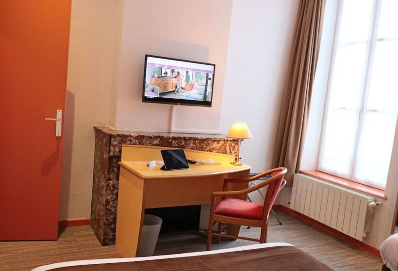 Номер Стандарт Трехместный, Logis Hôtel Des Oliviers