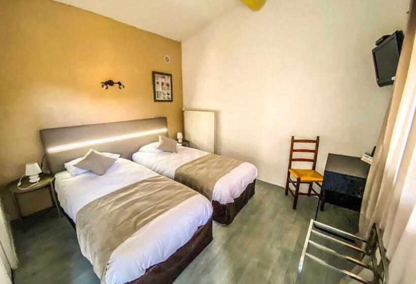 غرفة برستيج, Logis Hotel Restaurant La Corniche Des Cevennes