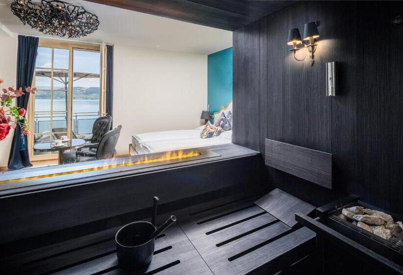 סוויטה, Murtenhof & Krone