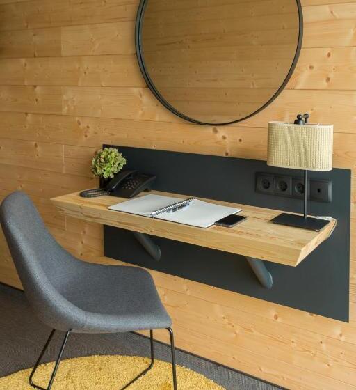 בקתת דלוקס בת חדר 1, Remes