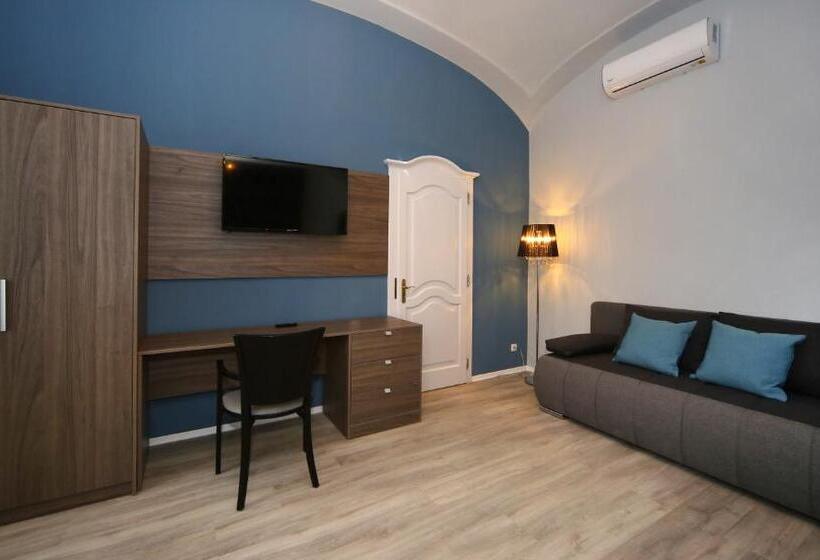 스탠다드 룸, Várkapu Panzió