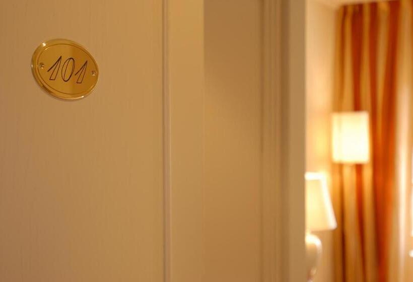 Номер Deluxe, Park Hotel Olimpia