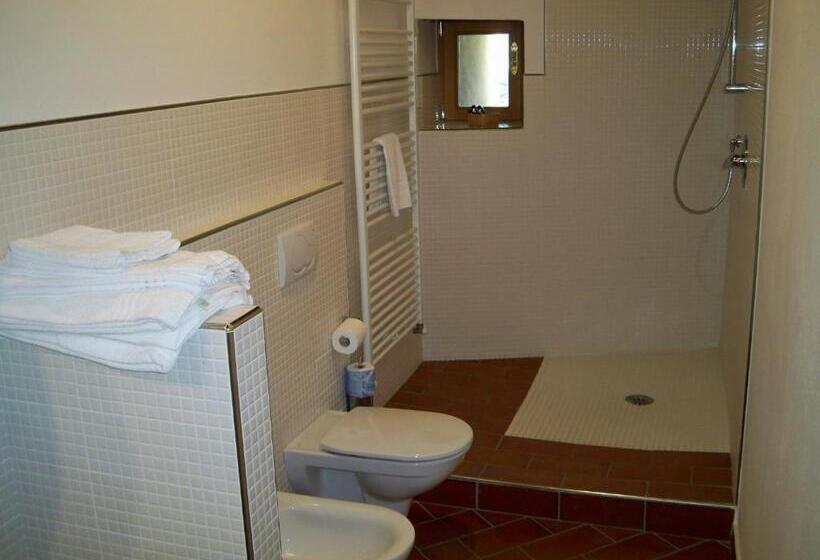 جناح, Relais Palazzo Lodron