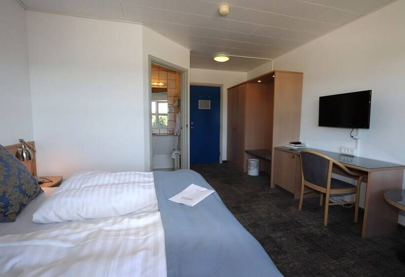 غرفة قياسية مطلّة علي البحر, Viking Aqua Spa & Wellness