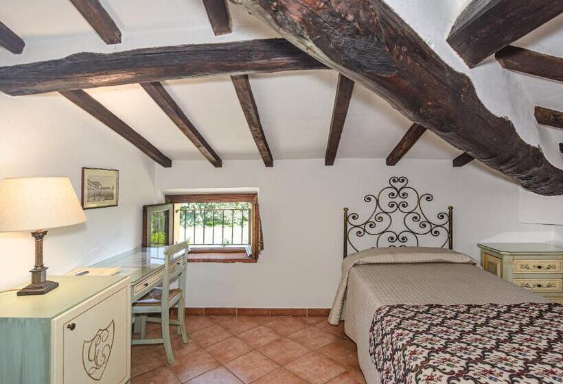 4 Bett Standardzimmer, Villa Cheli