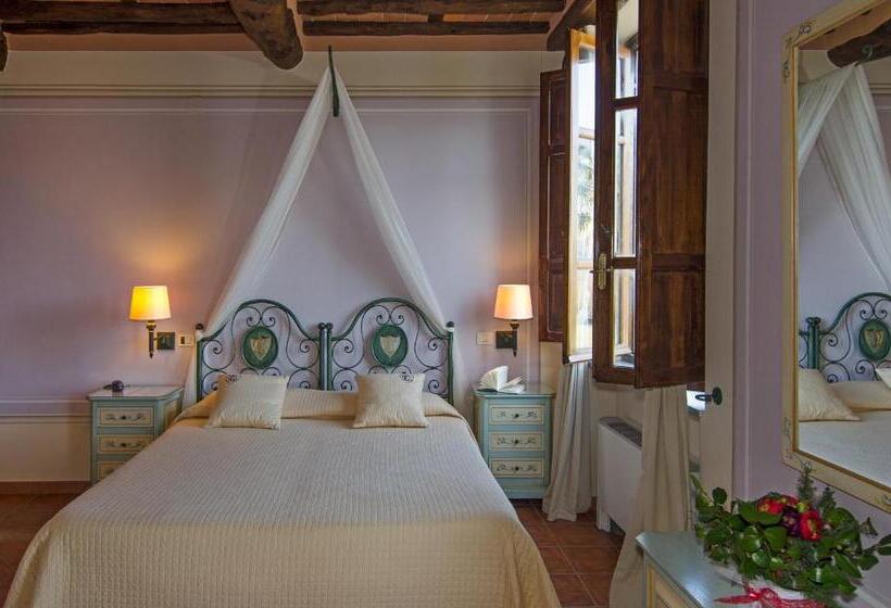 Полулюкс с Балконом, Villa Cheli