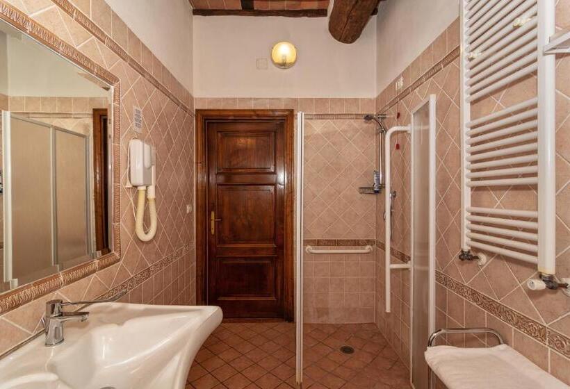 Номер Стандарт Трехместный, Villa Cheli