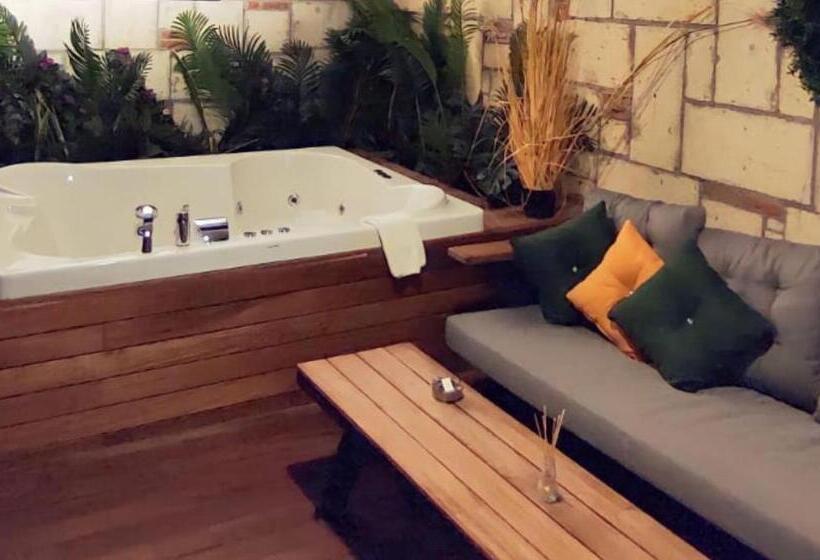 Люкс, Tnr Otel & Spa