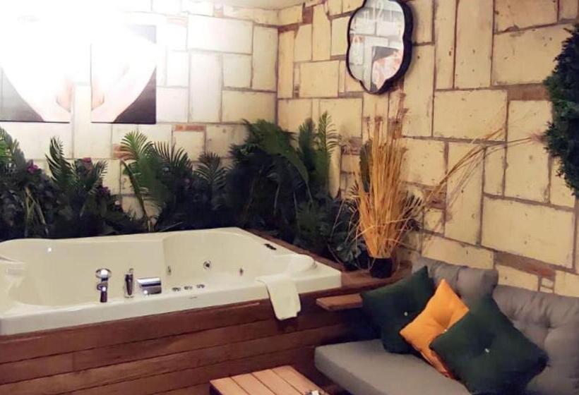 Люкс, Tnr Otel & Spa