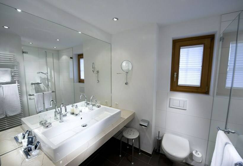 חדר סטנדרט עם מרפסת, Seven Alpina Boutique