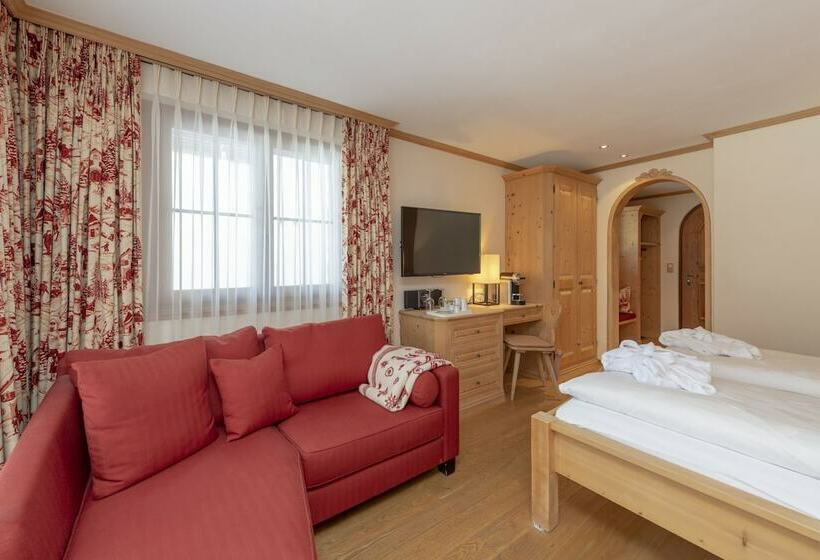 חדר סופריור עם מרפסת, Seven Alpina Boutique