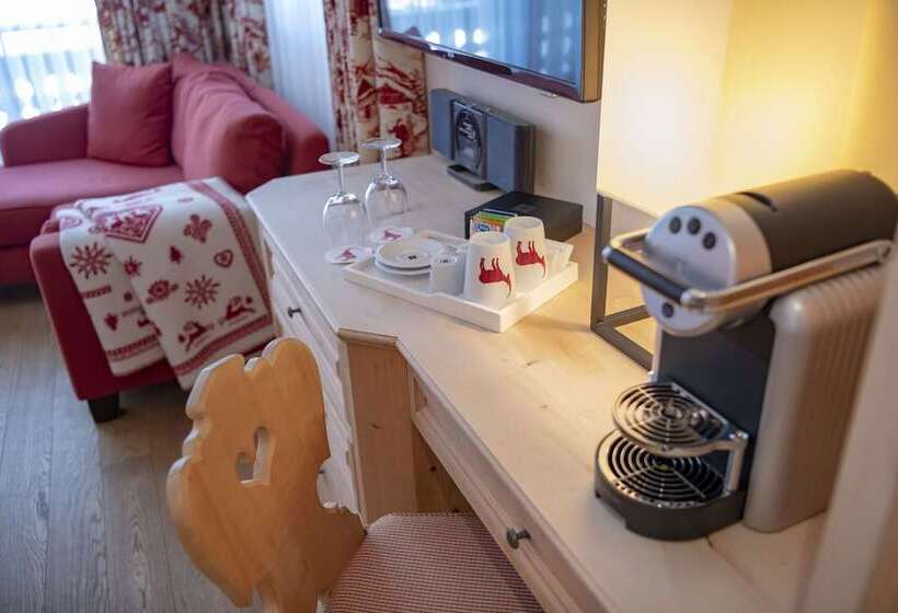 חדר סופריור עם מרפסת, Seven Alpina Boutique