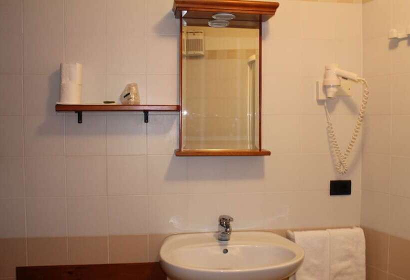 标准单人间, Biker Hotel Al Gallo Forcello