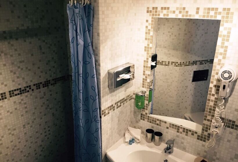 غرفة قياسية مطلة على الجبل, Chalet Hotel Adler Ag