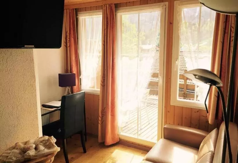 スタンダードルーム, Chalet Hotel Adler Ag
